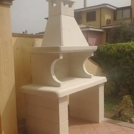 Il Borgo Del Sole Vakantiehuis Villasimius